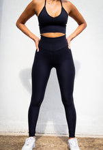 Load image into Gallery viewer, Women&#39;s Black Leggings
